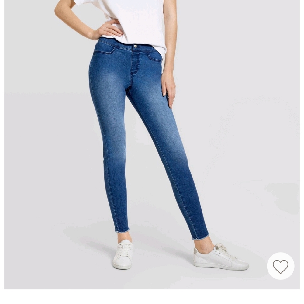 Hue Studio Women's Mid-Rise Frayed Edge Denim Leggings